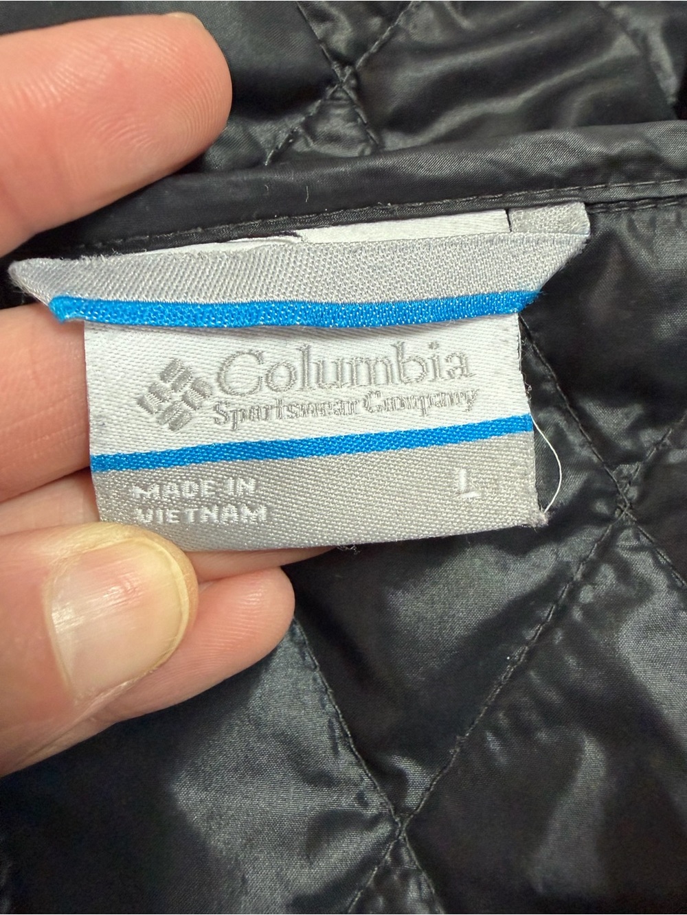 Columbia Women’s Black Quilted Insulated Packable Puffer Jacket - Picture 4 of 10